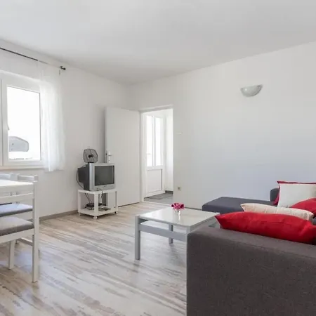 Apartamento Oleander Sea View - One Bedroom With Terrace And Sea Vie...